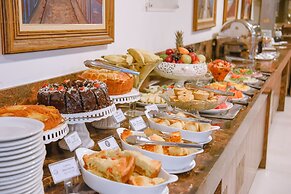 Profissionalle Hotel São Luís