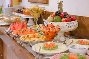 Profissionalle Hotel São Luís