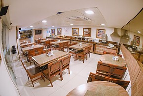 Profissionalle Hotel São Luís