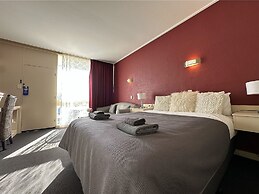 Sandpipers at Millicent