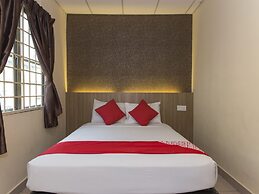 Dragon Inn Premium Hotel