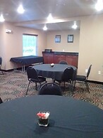 Cobblestone Hotel & Suites - Salem