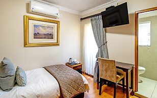 Sunward Park Guest House & Conference Centre