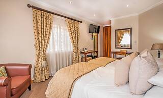 Sunward Park Guest House & Conference Centre