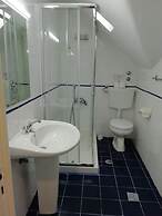 Pensao Residencial Camoes