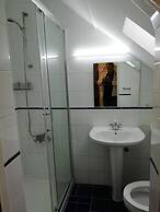 Pensao Residencial Camoes