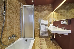 THOMSN Central Hotel & Appartements