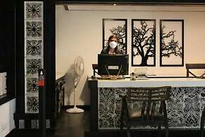 Liwa- The Transit Hotel