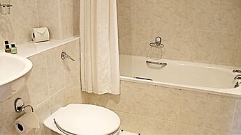 Kilconquhar Castle Estate