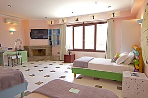 Agalia Luxury Suites