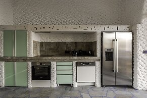 Agalia Luxury Suites