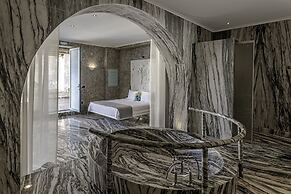 Agalia Luxury Suites