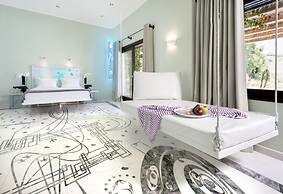 Agalia Luxury Suites