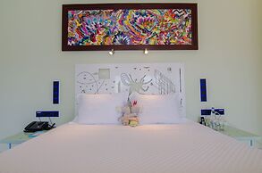 Agalia Luxury Suites