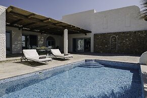 Agalia Luxury Suites