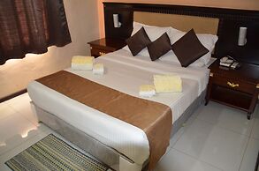 Riverside Hotel and Conference Centre