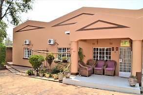 Riverside Hotel and Conference Centre