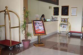 Riverside Hotel and Conference Centre