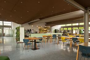 WOW Hostel Amsterdam