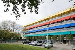 WOW Hostel Amsterdam