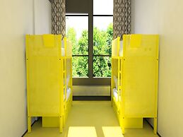 WOW Hostel Amsterdam