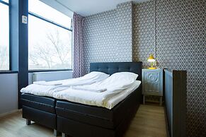 WOW Hostel Amsterdam