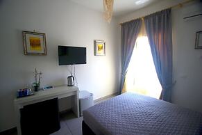 Megaride Santa Lucia