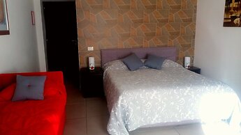 Megaride Santa Lucia