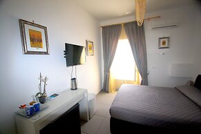 Megaride Santa Lucia