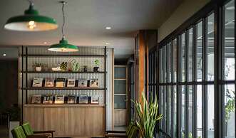 Kindness Hotel - Kaohsiung Main Station