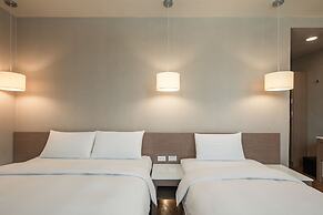 Kindness Hotel - Kaohsiung Main Station