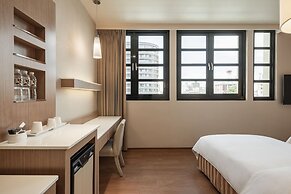 Kindness Hotel - Kaohsiung Main Station