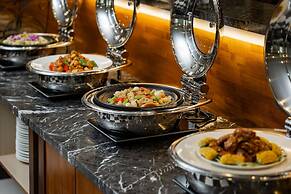 Kindness Hotel - Kaohsiung Main Station