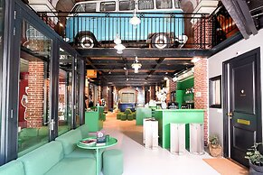 Hotel Not Hotel Amsterdam