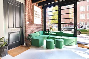 Hotel Not Hotel Amsterdam