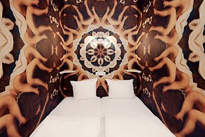 Hotel Not Hotel Amsterdam