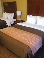 Comfort Inn & Suites Brattleboro I-91