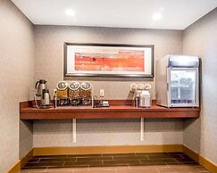 Comfort Inn & Suites Brattleboro I-91