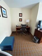 Comfort Inn & Suites Brattleboro I-91