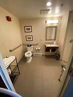 Comfort Inn & Suites Brattleboro I-91