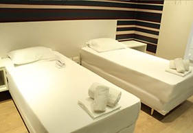 Flex Inn Hotel - Adults Only