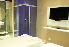 Flex Inn Hotel - Adults Only