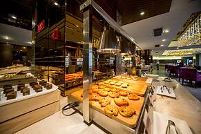 Chengdu Rising Butterfly Hotel