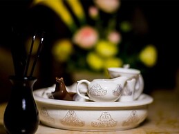 Chengdu Rising Butterfly Hotel