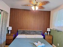 Wild Ginger Hotel