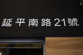 Fun Inn Taipei Hostel