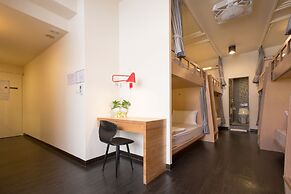 Fun Inn Taipei Hostel