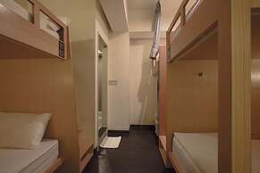 Fun Inn Taipei Hostel