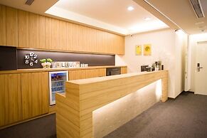 Fun Inn Taipei Hostel