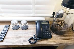 Quentin Hotel Golden Bear